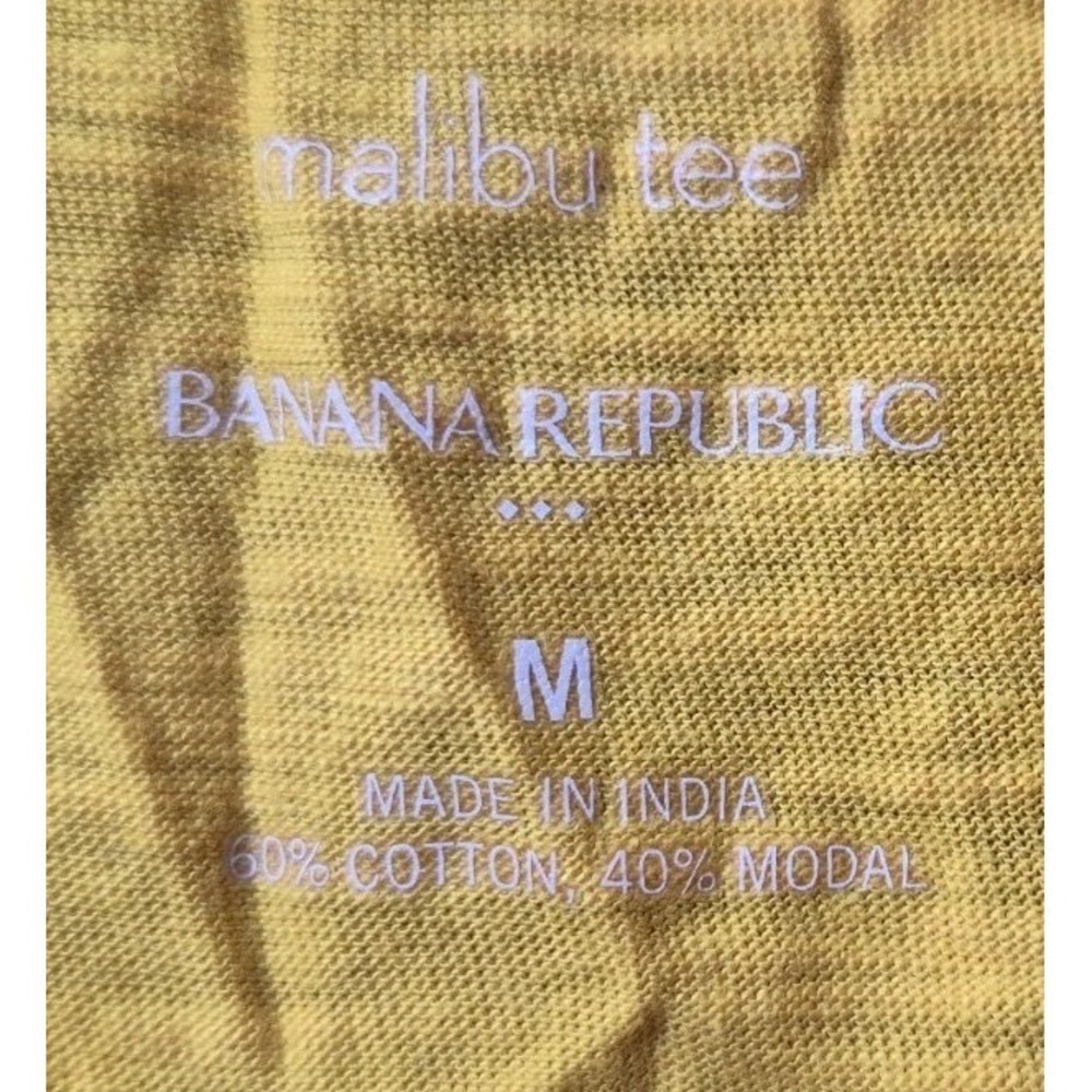 Banana Republic Malibu Tee Yellow Mustard Ruffle Sleeve T-Shirt Cotton Blend M - Picture 3 of 4